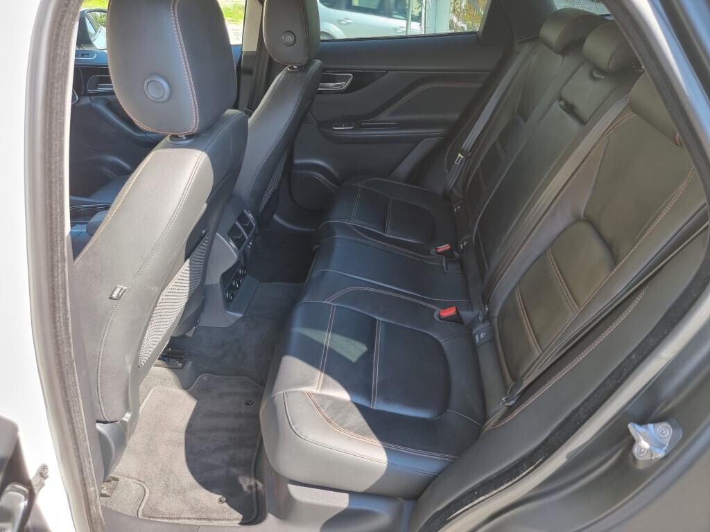 Jaguar F-Pace 2.0 D 180CV CON GARANZIA