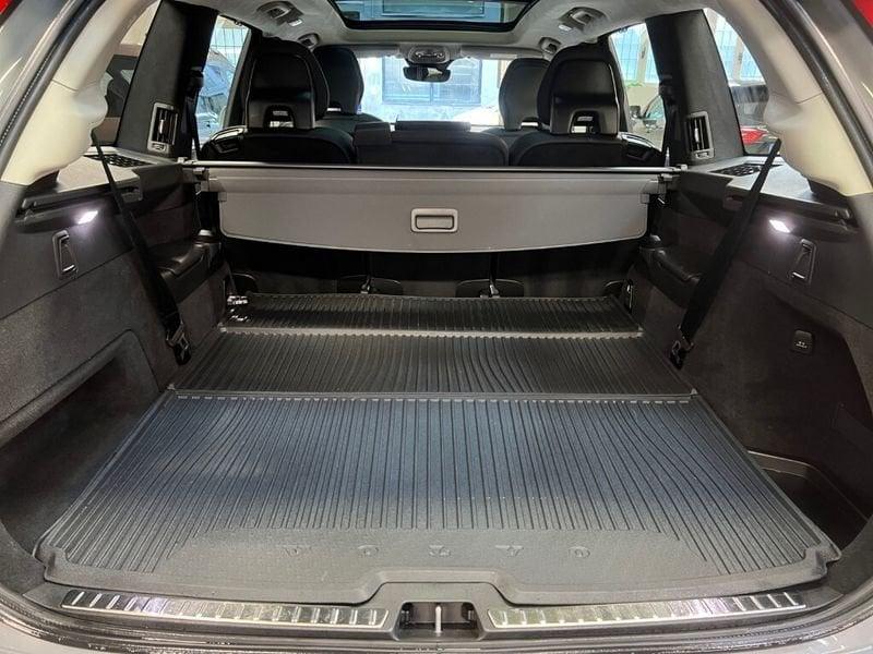 Volvo XC90 (2014-->) B5 AWD automatico 7 posti Ultimate Bright
