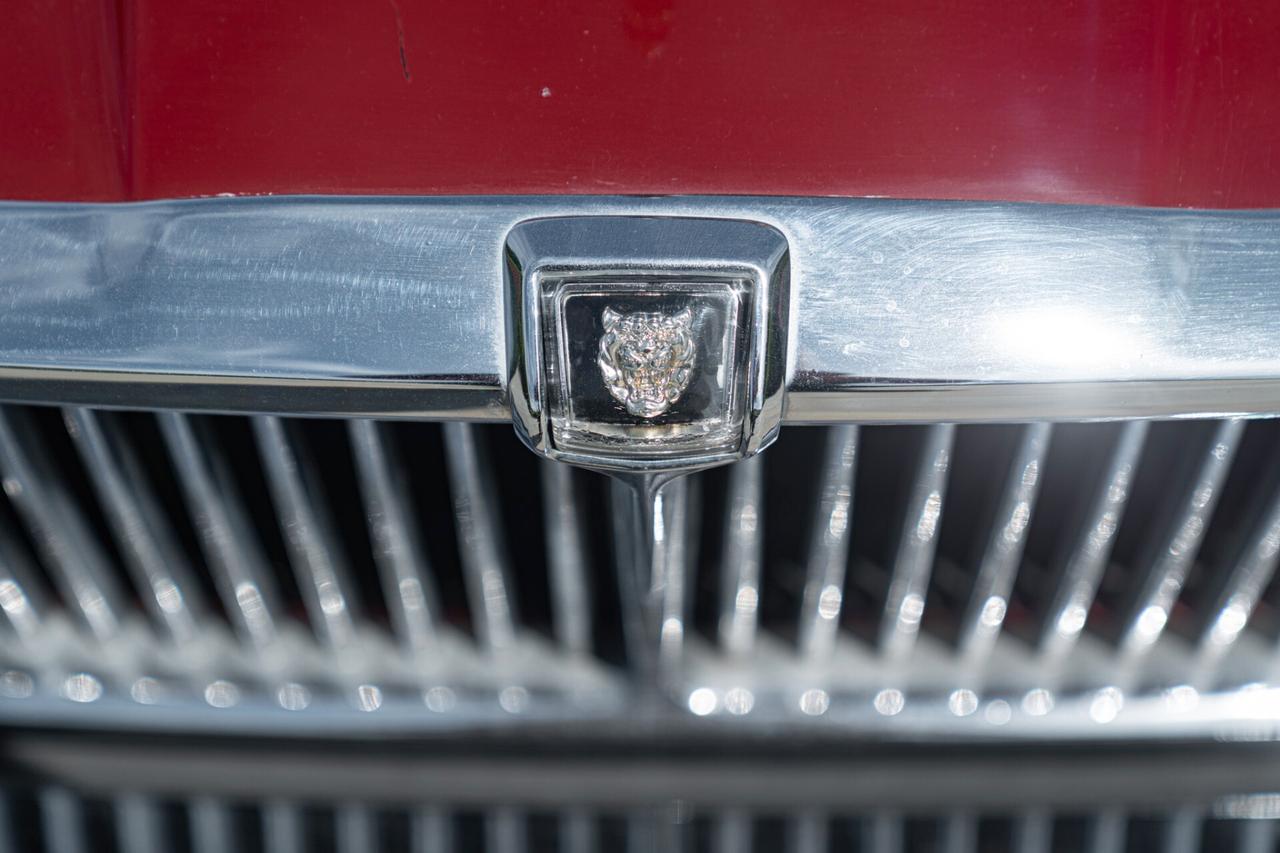 Jaguar XJ6 4.2 MANUALE - JAG00089