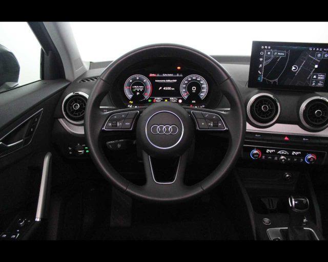 AUDI Q2 35 TDI S tronic S line Edition