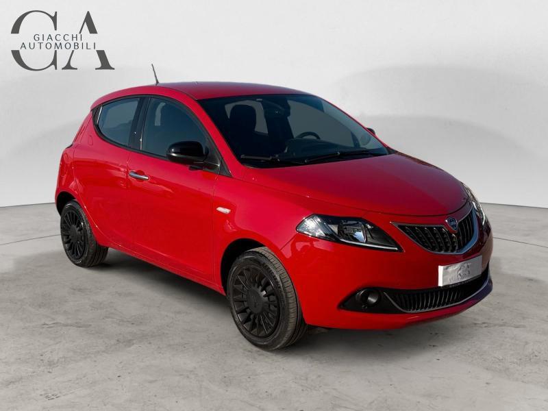 Lancia Ypsilon 1.0 firefly hybrid Silver s&s 70cv