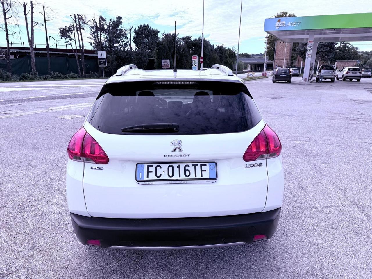 Peugeot 2008 BlueHDi 120 S&S Ok neopatentati
