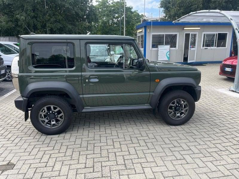 Suzuki Jimny Jimny 1.5 5MT Top