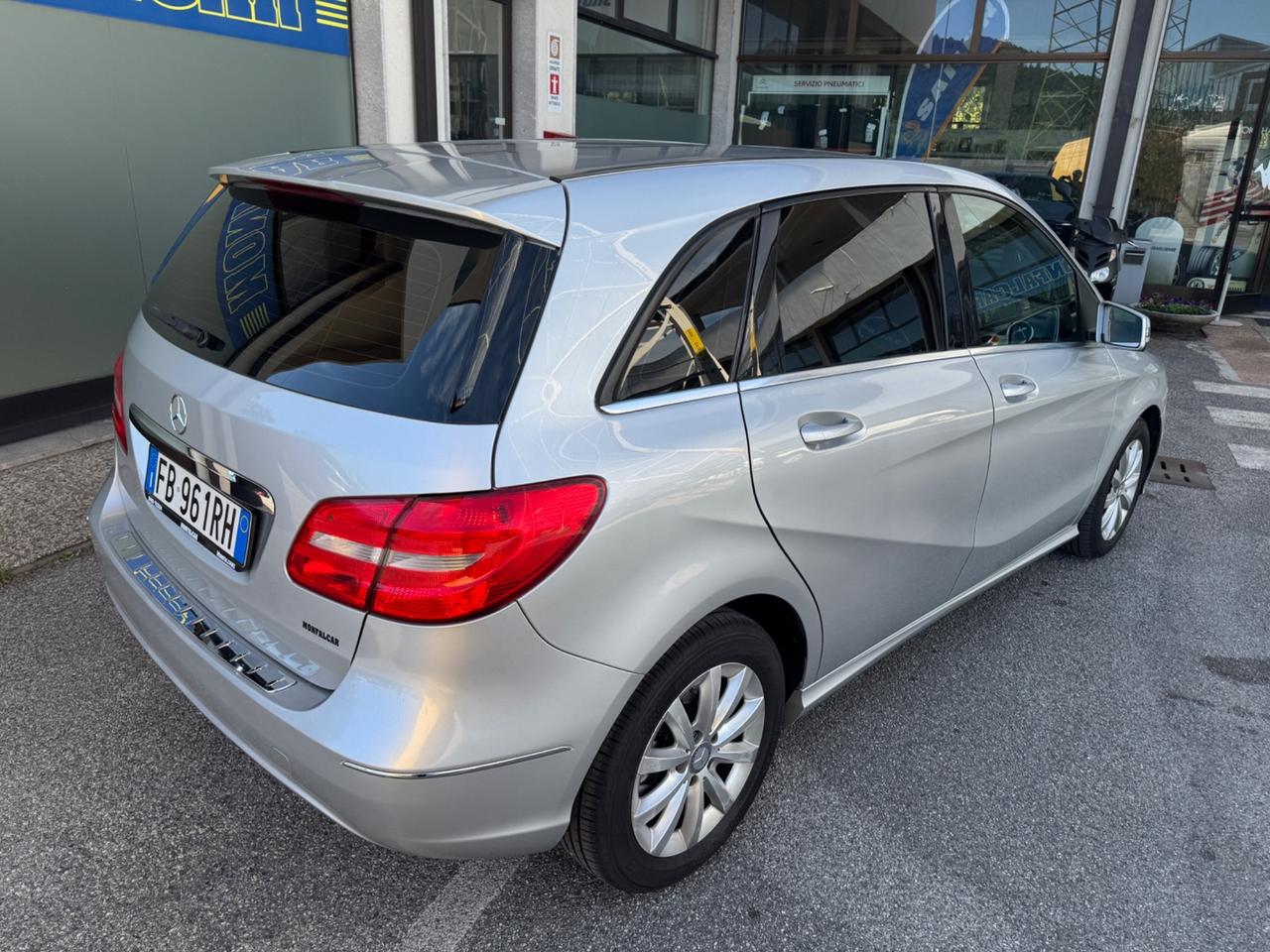 Mercedes-benz B 180 d Premium 2015