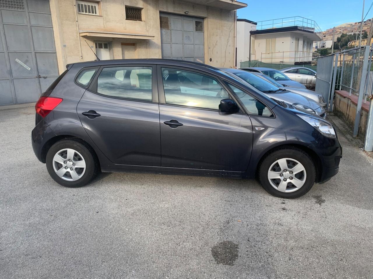 Kia Venga 1.4 CRDi 90CV Cool