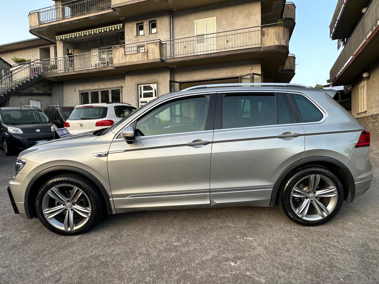 Volkswagen Tiguan 2.0 TDI R-Line rline