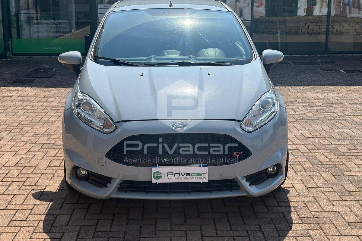 FORD Fiesta 1.6 200CV 3 porte ST 200