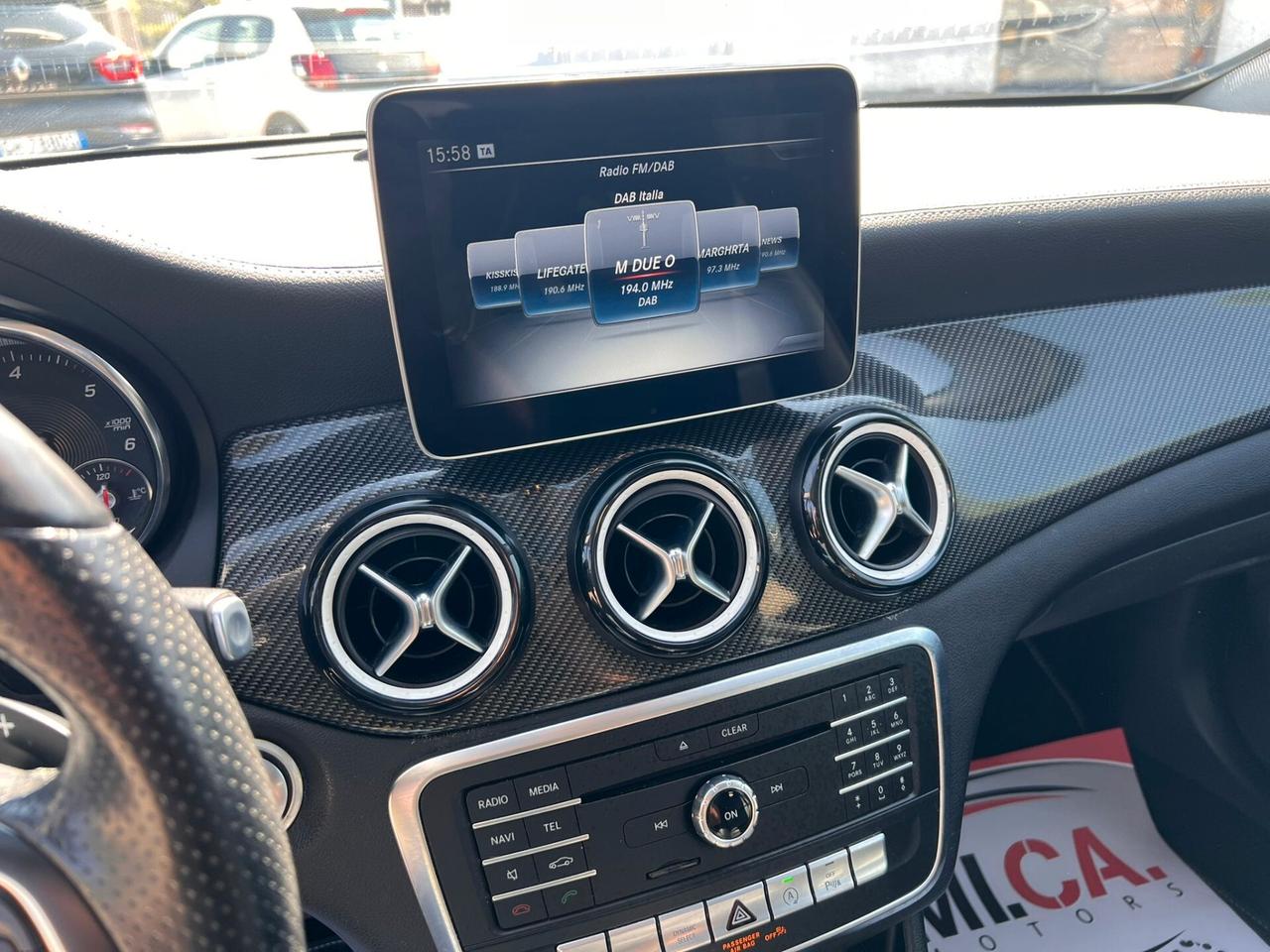 Mercedes-benz GLA 200 GLA 200 d Automatic Premium NIGHT EDITION