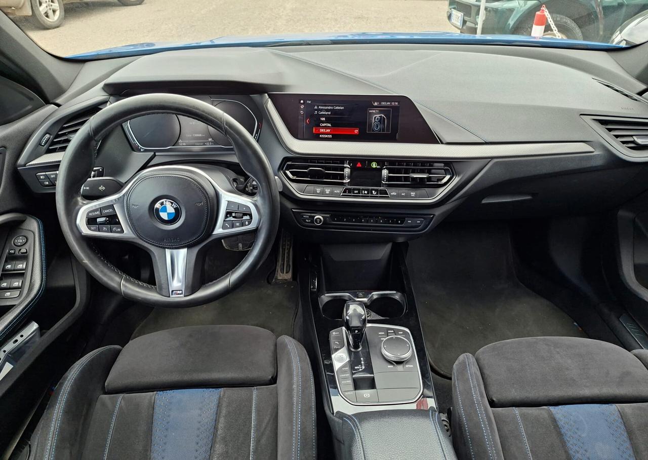 BMW 118 i M Sport 140cv Shadow Line