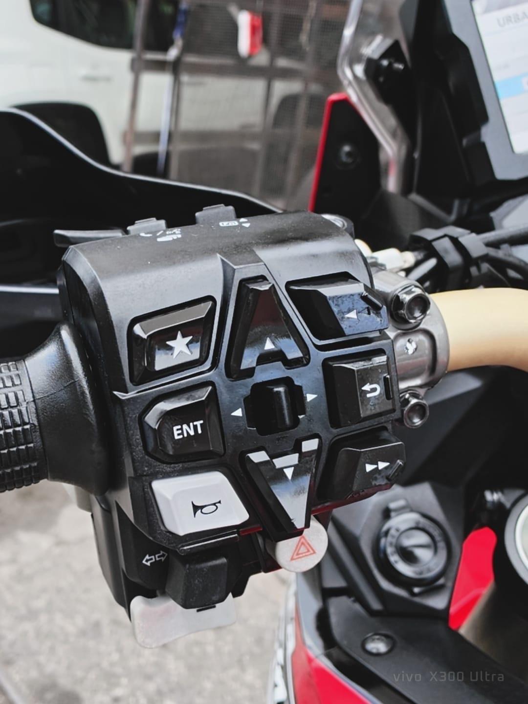 Honda CRF1100L Africa Twin automatica 1100 stupenda