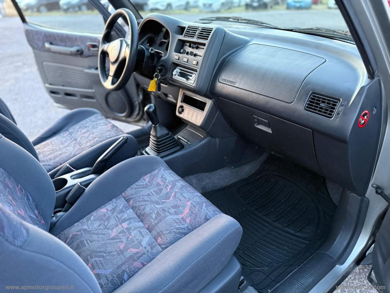TOYOTA RAV4 2.0 3p. Fun