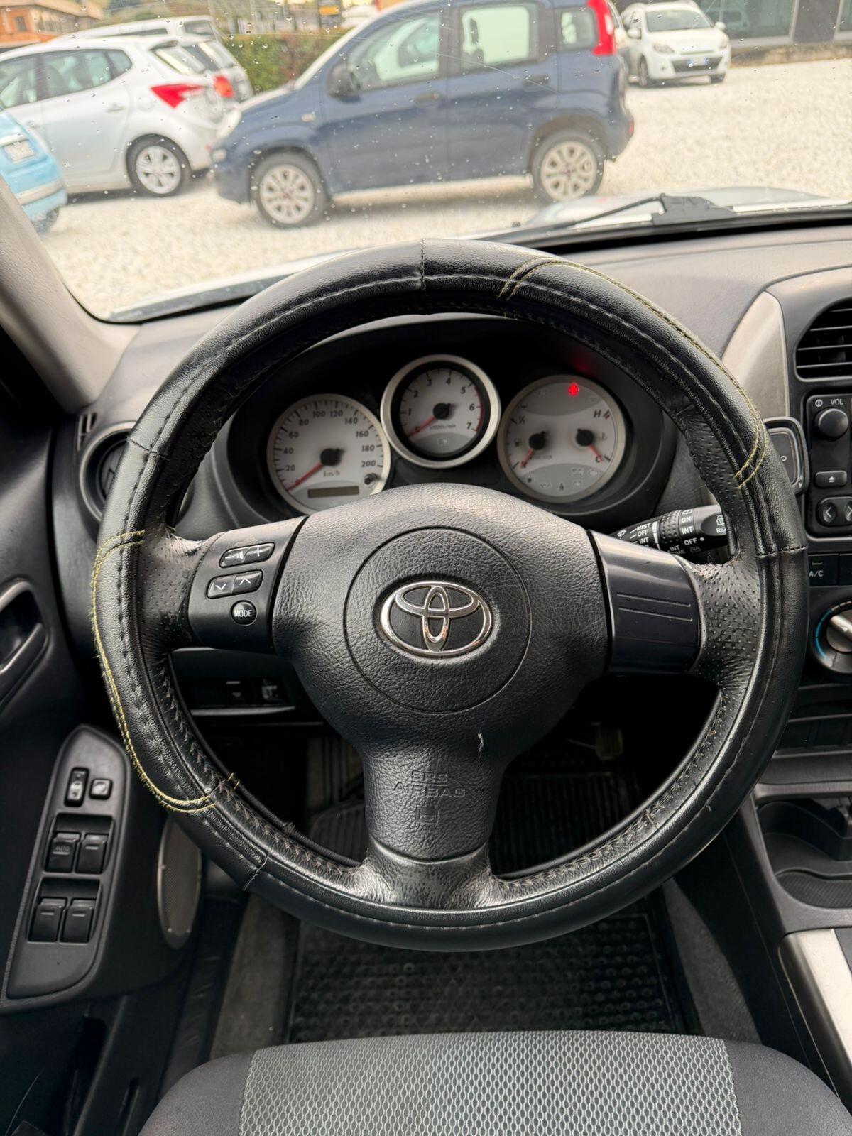Toyota RAV 4 RAV4 2.0 Tdi D-4D cat 5 porte