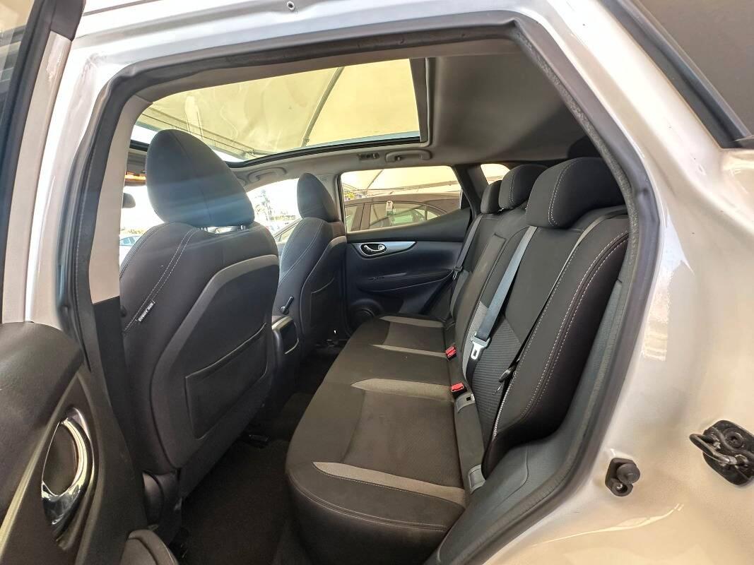 Nissan Qashqai 1.6 dci Tekna+ 2wd 130cv xtronic