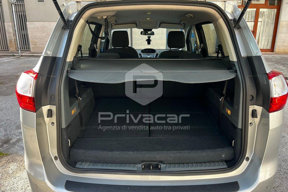 FORD C-Max7 1.6 TDCi 115CV Titanium