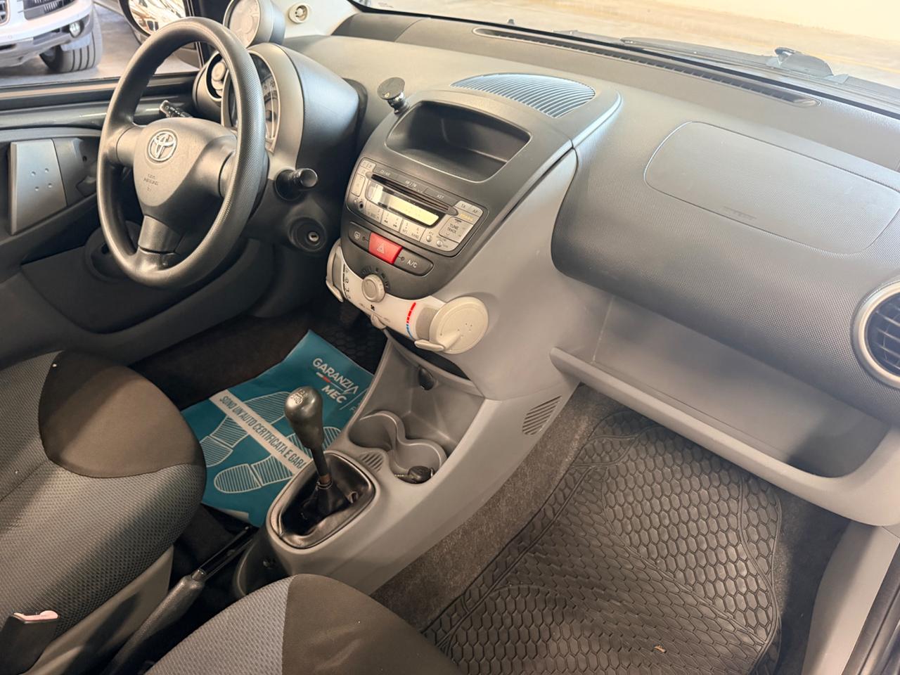 Toyota Aygo 1.0 12V VVT-i 3 porte Sol