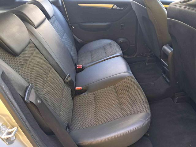 MERCEDES-BENZ B 180 CDI Premium ok neopatentati