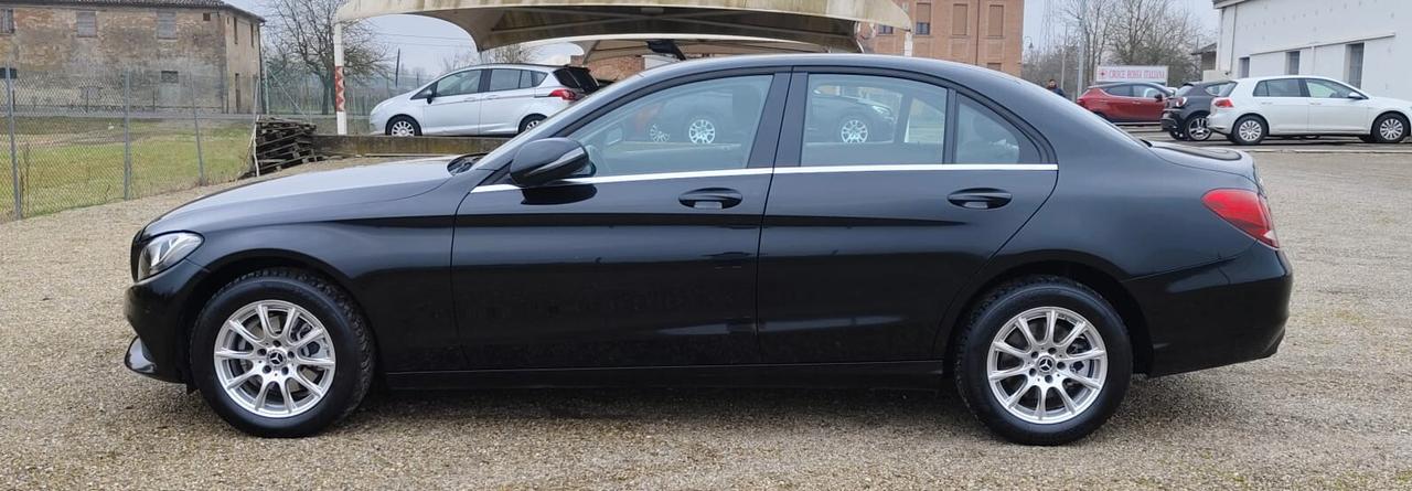 Mercedes-benz C 180 d Auto Premium