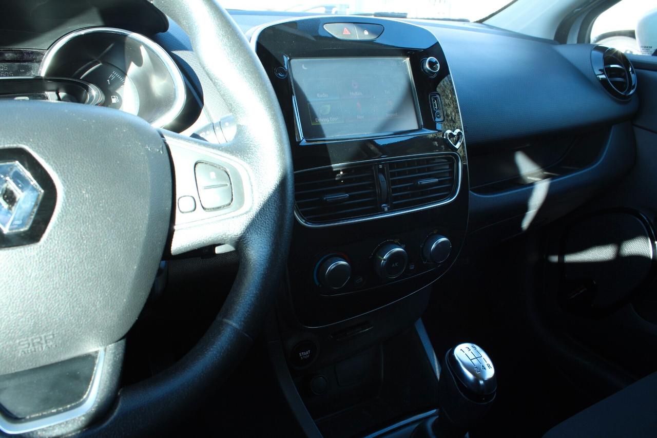 Renault Clio 1.2 75CV 5 porte Intens