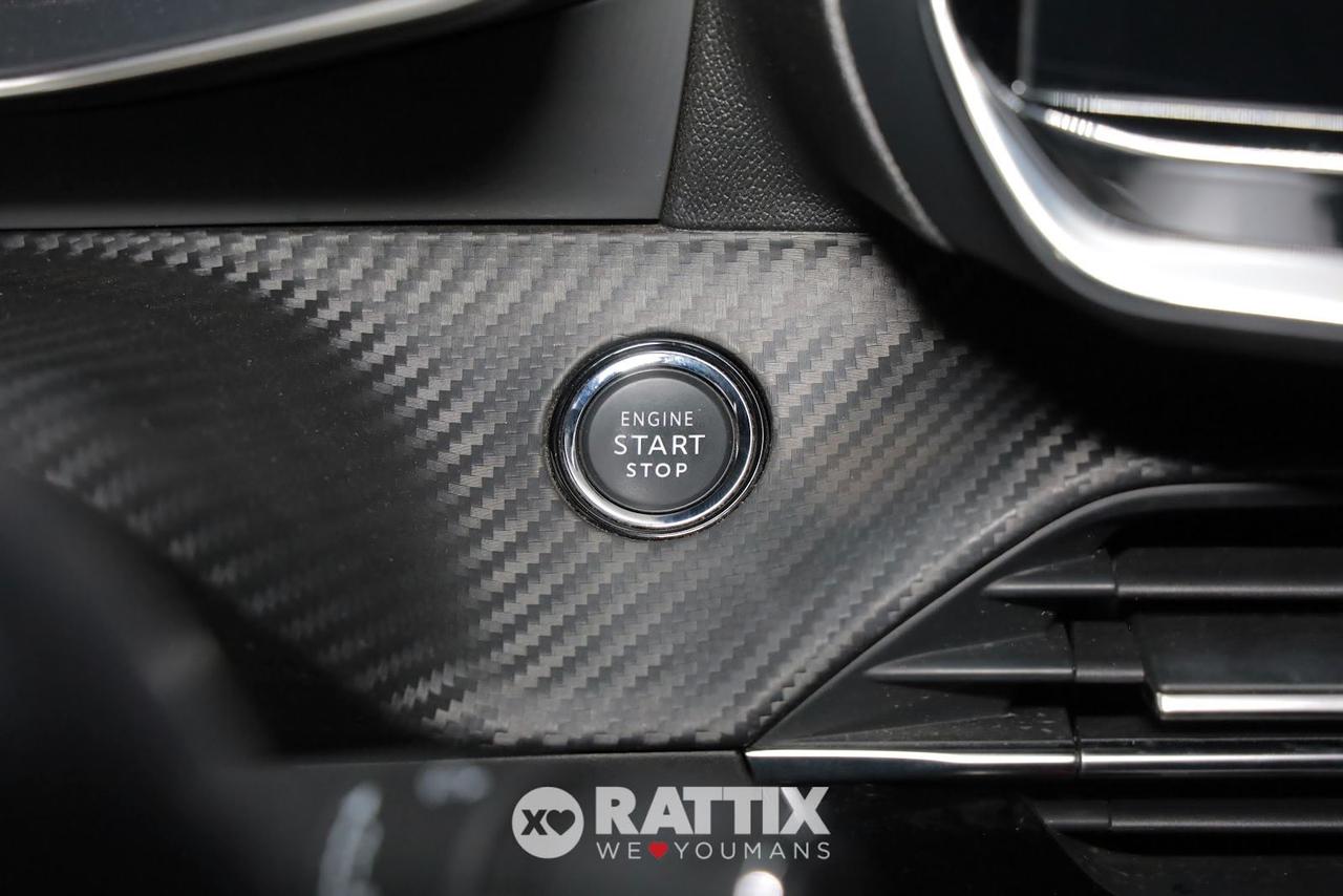 Peugeot e-2008 motore elettrico 100kW GT