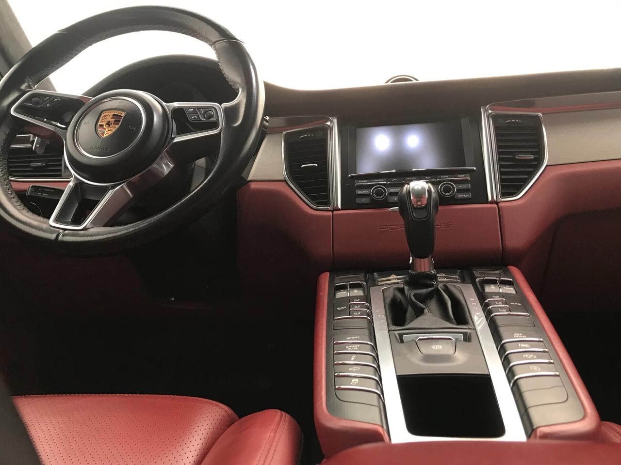 Porsche Macan 3.6 Turbo V6 400cv service Porsche