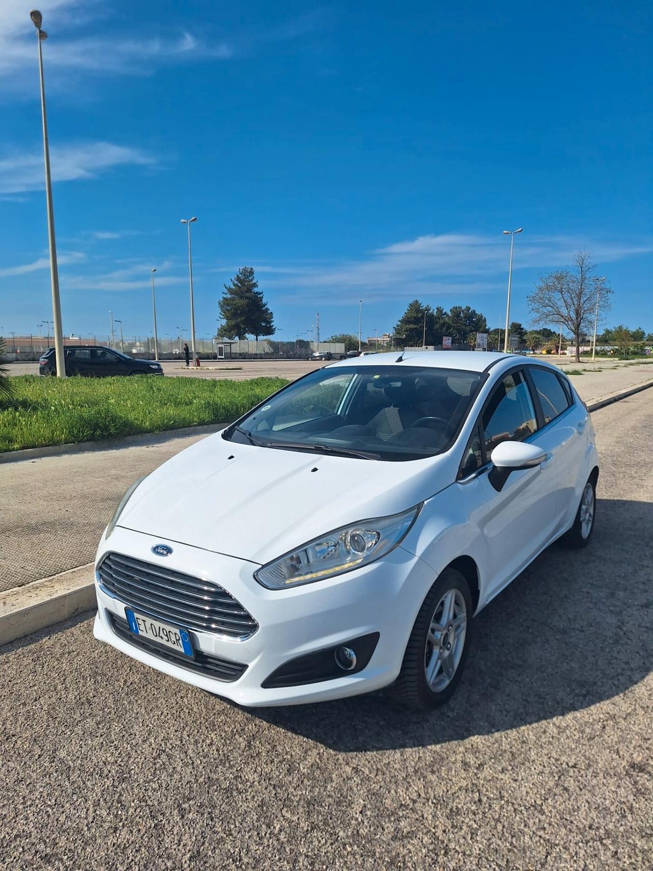 Ford Fiesta 1.5 TDCi 75CV 5P. Titanium 2014