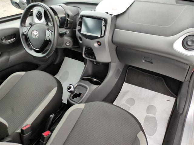 TOYOTA Aygo Connect 1.0 VVT-i CARPLAY,TELECAMERA,CLIMA ..