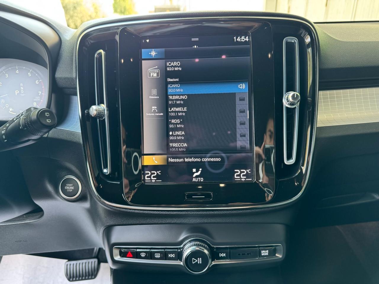Volvo XC40 1.5 T2 Core GEARTRONIC UNIPROPR GARAN24