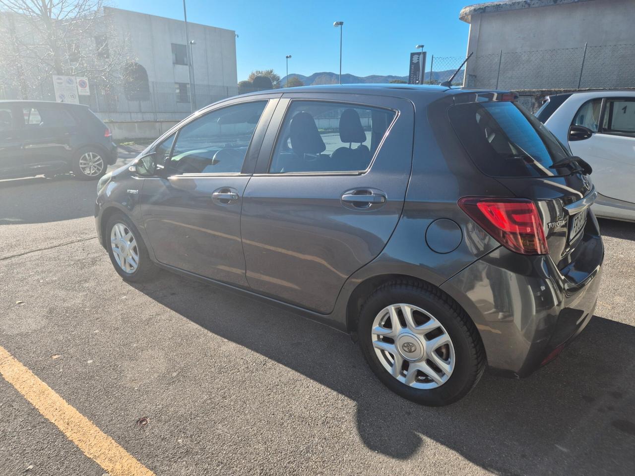 Toyota Yaris 1.5 Hybrid 5 porte Active