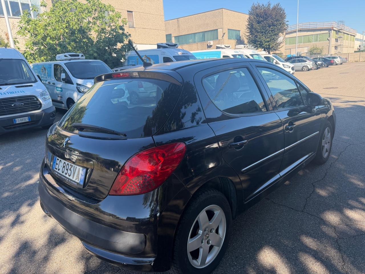 Peugeot 207 1.4 VTi 95CV EURO5A NEOPATENTATI