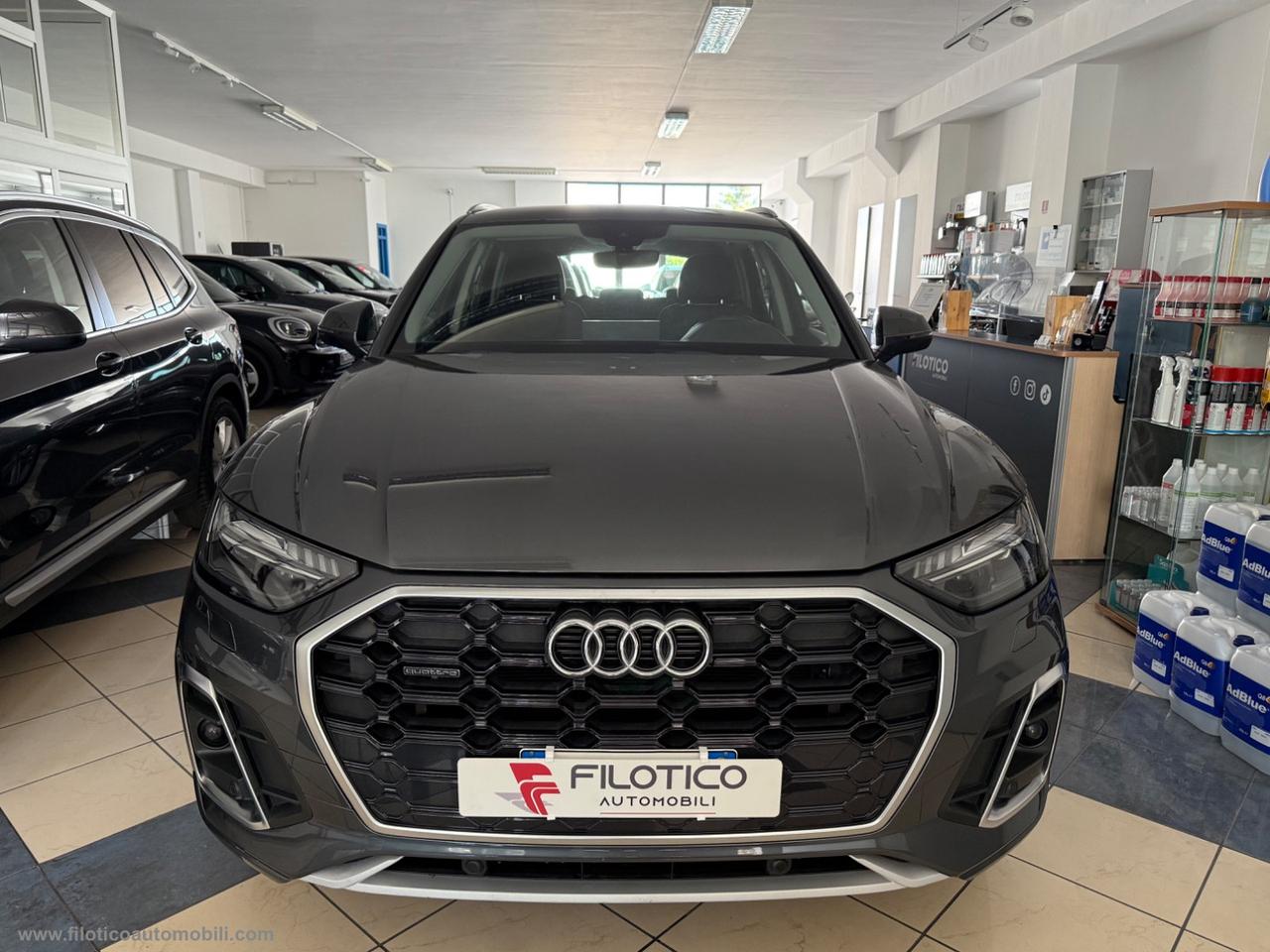 AUDI Q5 40 TDI 204CV qu. S tr. S line MATRIX - LUCI AMBIENTE FULL