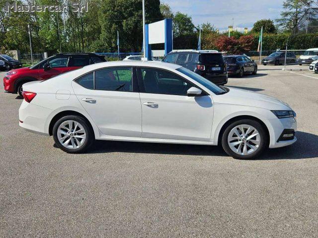 SKODA Octavia Octavia Berlina 1.4 tsi 204CV phev Executive dsg -