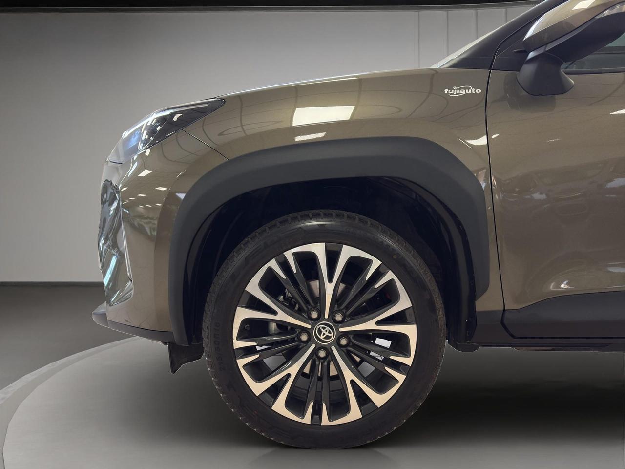 Toyota Yaris Cross 1.5h Lounge fwd 116cv e-cvt