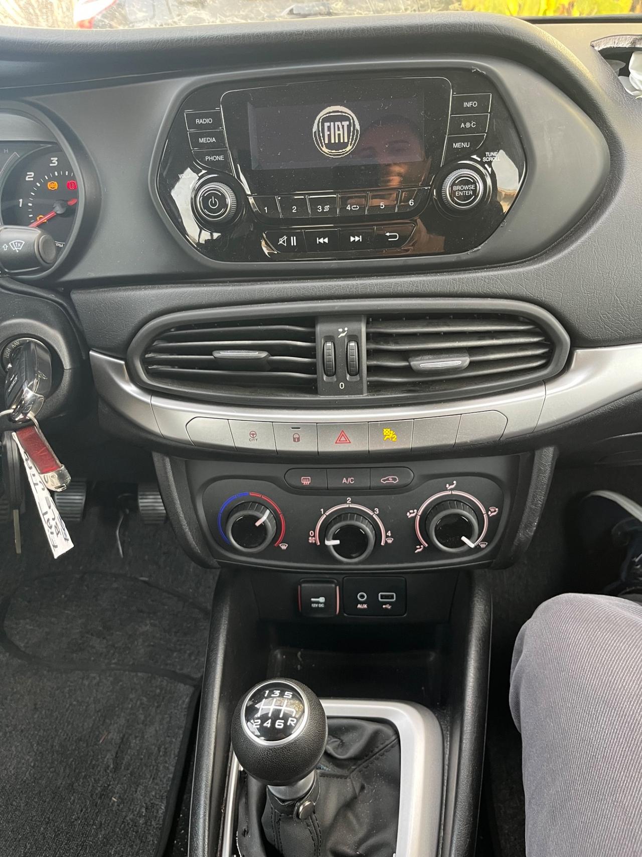 Fiat Tipo 1.4 BENZINA 54MILA KM 2016 INCIDENTATA