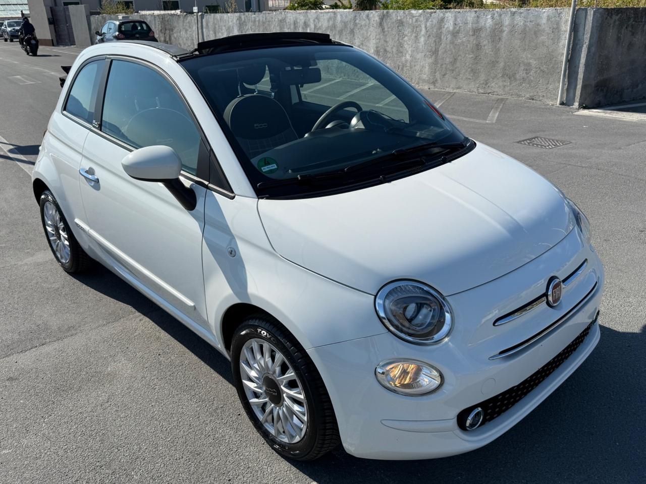 Fiat 500 C 1.0 Hybrid Dolcevita