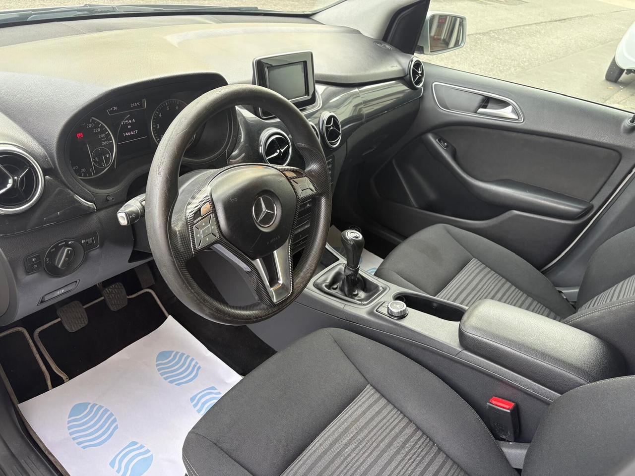 Mercedes-benz B 180 BlueEFFICIENCY Premium