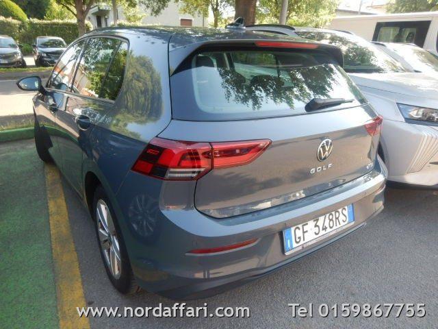VOLKSWAGEN Golf 1.0 eTSI EVO DSG Life