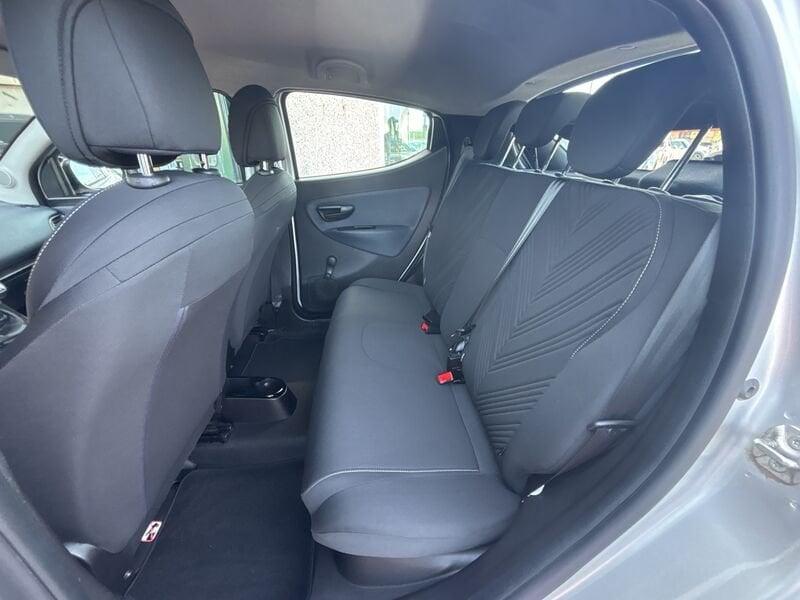 Lancia Ypsilon Ypsilon 1.0 FireFly 5 porte S&S Hybrid Gold GPL