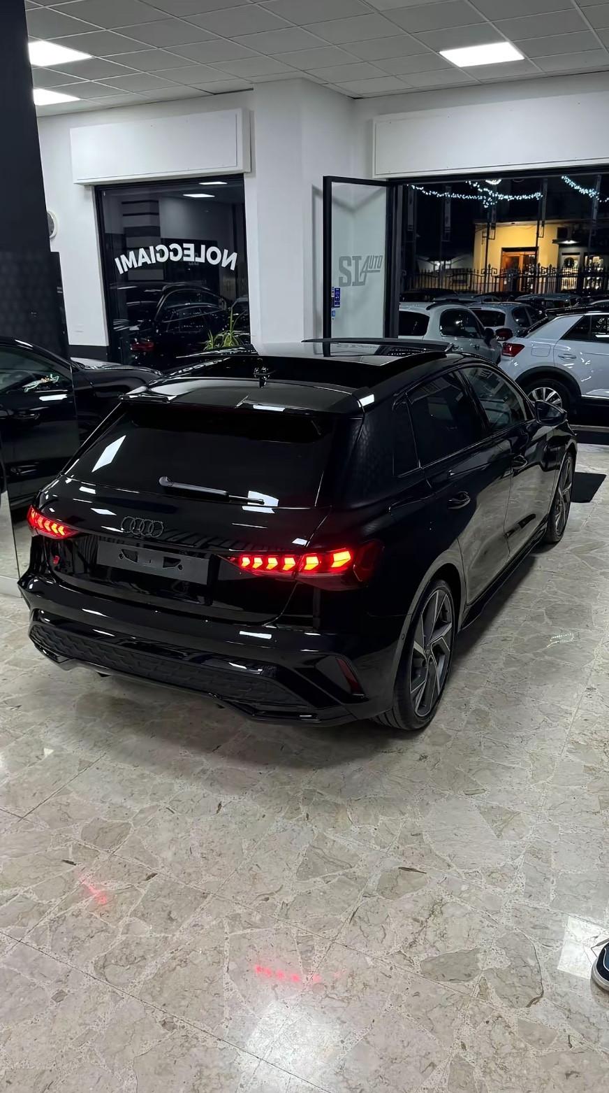 NUOVA Audi A3 SPB 35 TDI - S LINE - TETTO KM 0