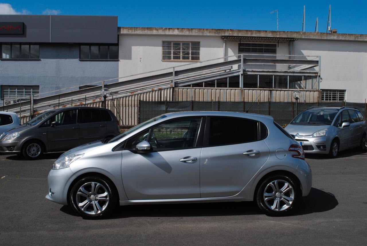PEUGEOT 208 1.4 HDI 68 CV