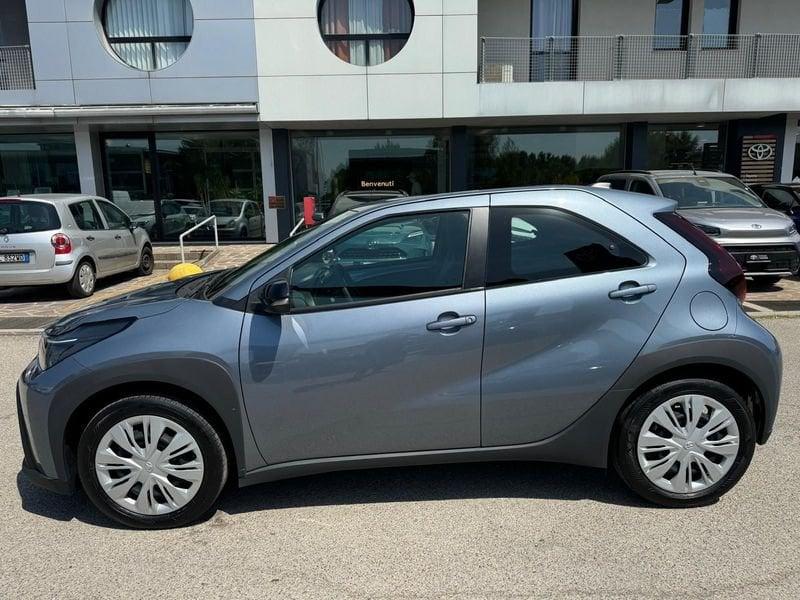 Toyota Aygo X 1.5 HYBRID 115 CVT