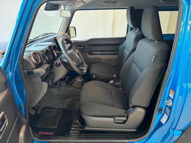 SUZUKI Jimny 1.5 5MT Top