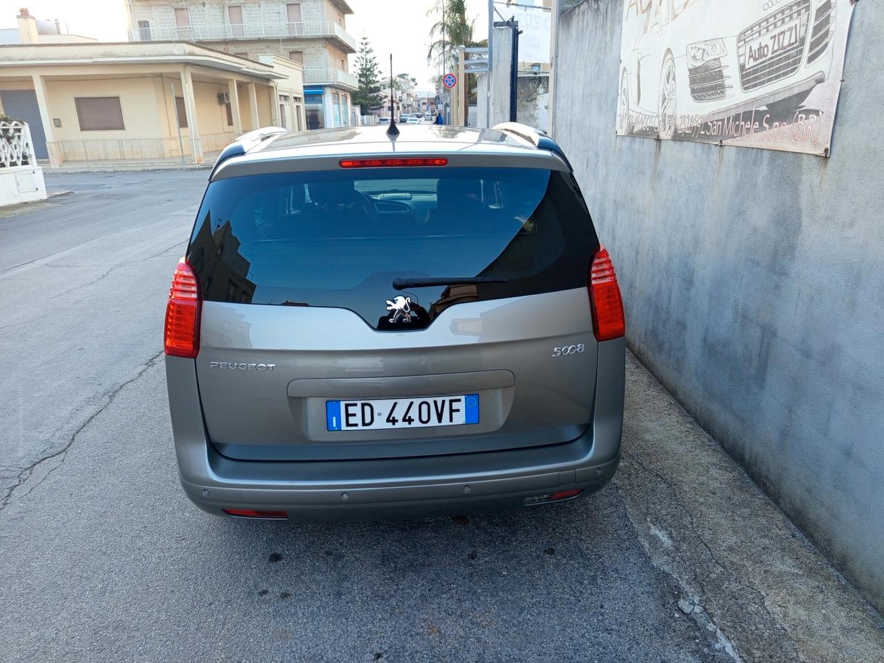 Peugeot 5008 2.0 Hdi 7 posti Allure