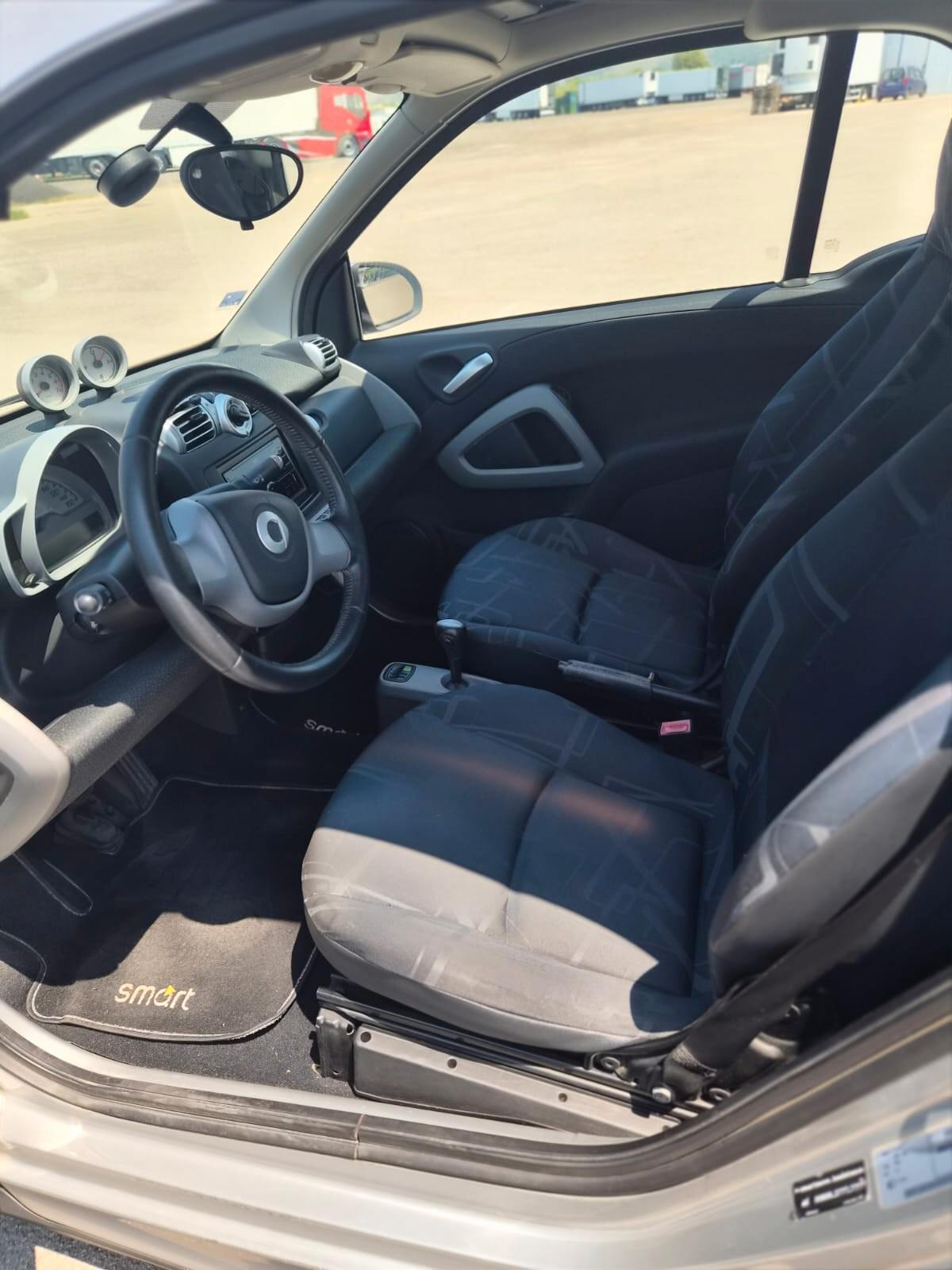 Smart ForTwo 1000 52 kW MHD coupé passion