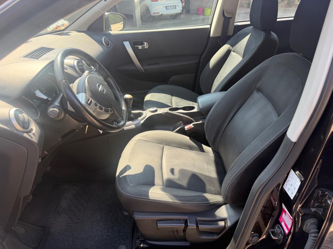 Nissan Qashqai 2.0 dCi DPF Tekna