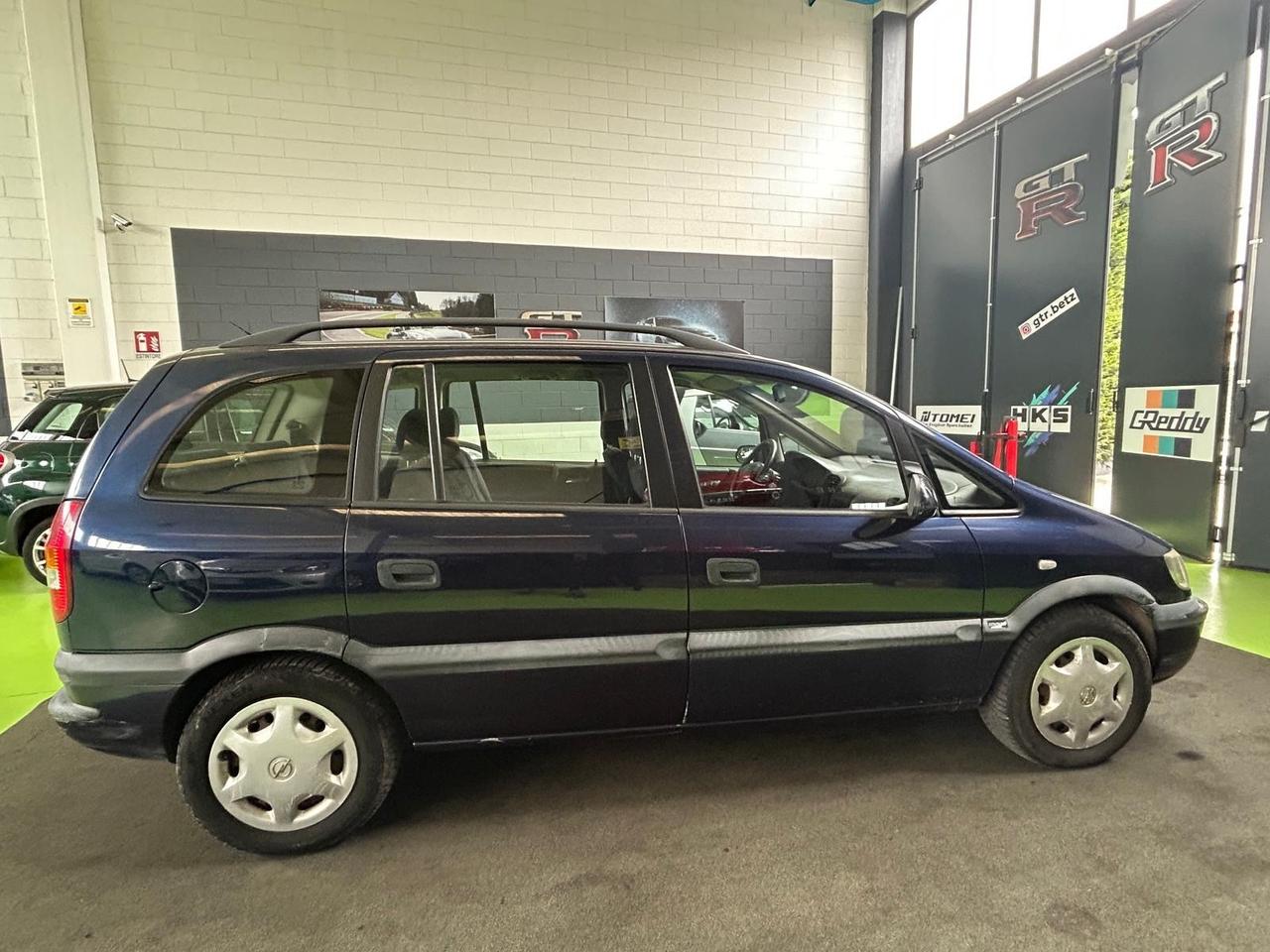 Opel Zafira 1.8 16V cat Elegance - 7 POSTI-