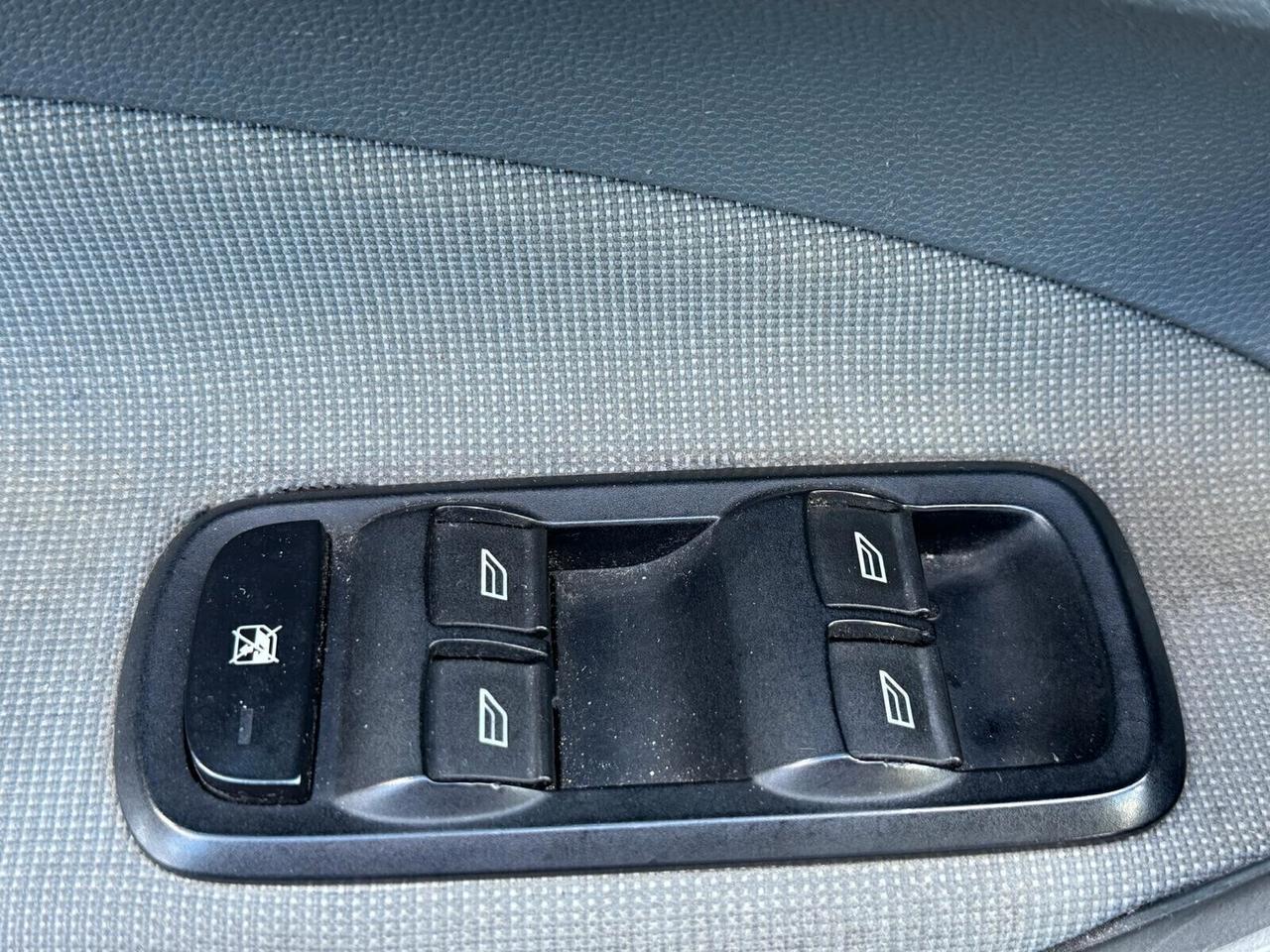 Ford Fiesta 1.6 TDCi 90CV 5 porte DPF Titanium 2009