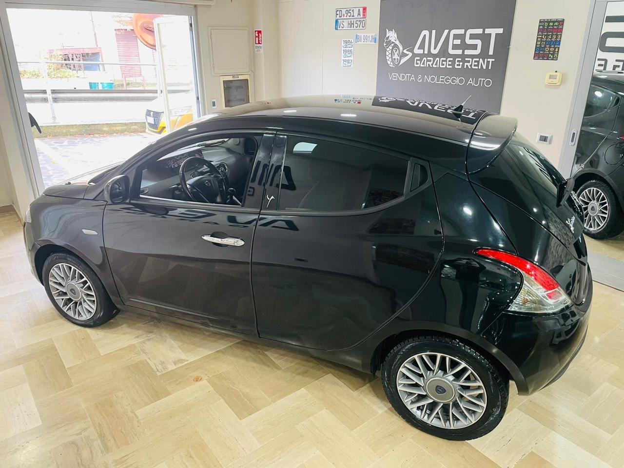 Lancia Ypsilon 1.3 MJT 16V 95 CV 5 porte S&S Gold