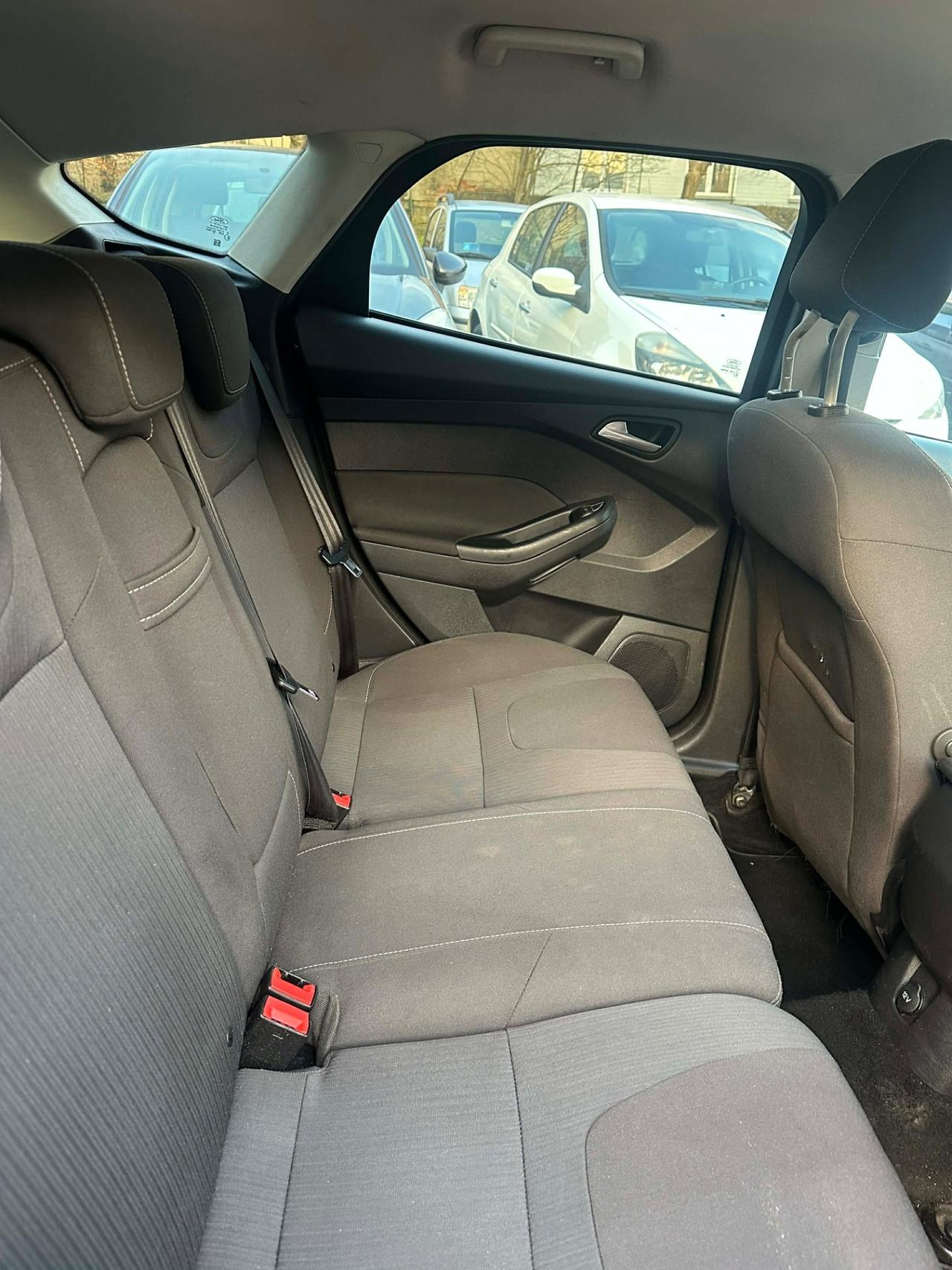 Ford FOCUS 1.6 TDCi 115 CV TITANIUM NAVI FULLOPT KMCERT