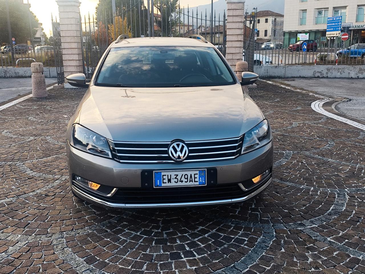 Volkswagen Passat Var. 2.0 TDI Highline BlueM.Tech.