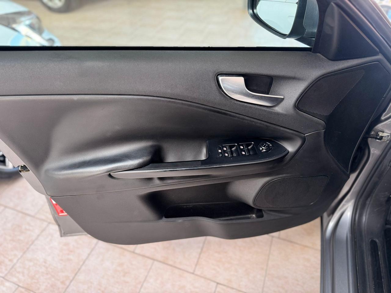 Alfa Romeo Giulietta 1.4 Turbo 120 CV Super